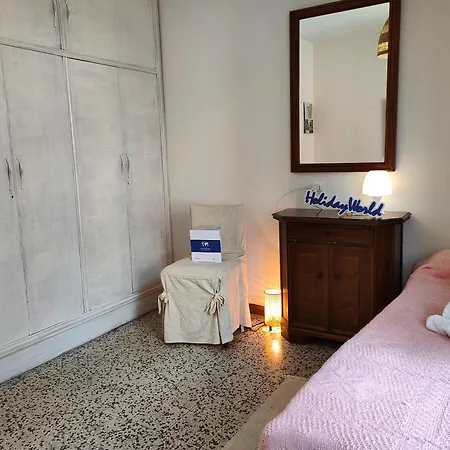 Apartment Cristina's Vintage House By Holiday World *