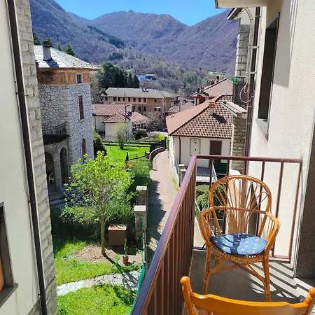 Cristina's Vintage House By Holiday World * Esino Lario